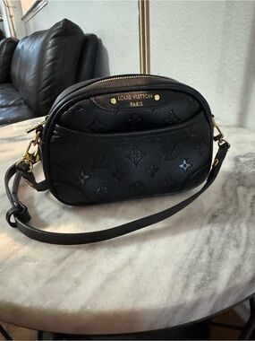 Louis Vuitton Women's Black Monogram Leather mini camera bag